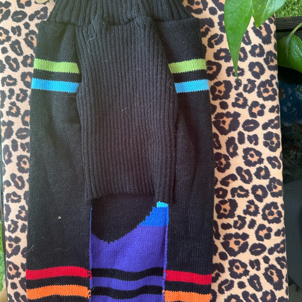 Dog Sweaters - Picture 4 of 10